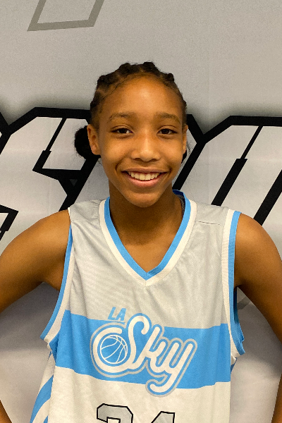 Emma Powell at Hype Her Hoops Primetime 2024