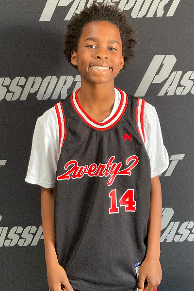 Isaac Lawson at Breakthrough New Year's Challenge 2026
