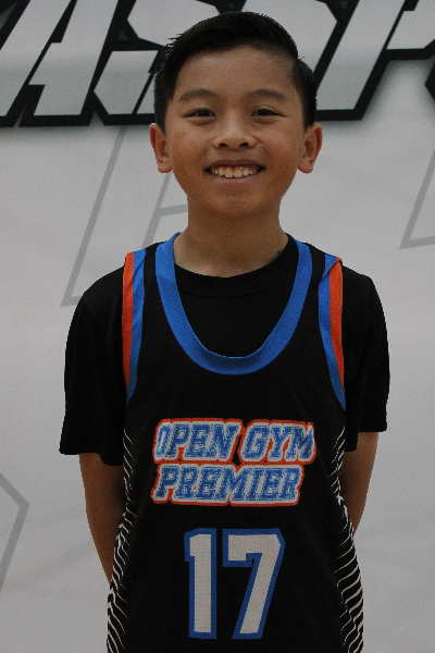 Paxton Huynh at Breakthrough New Year's Challenge 2026